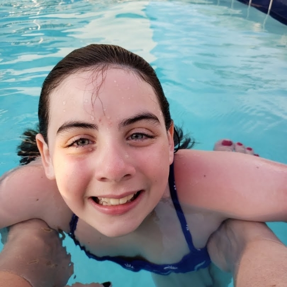 Meet your Posher, Jane...Posh Ambassador! - Picture 7 of 16